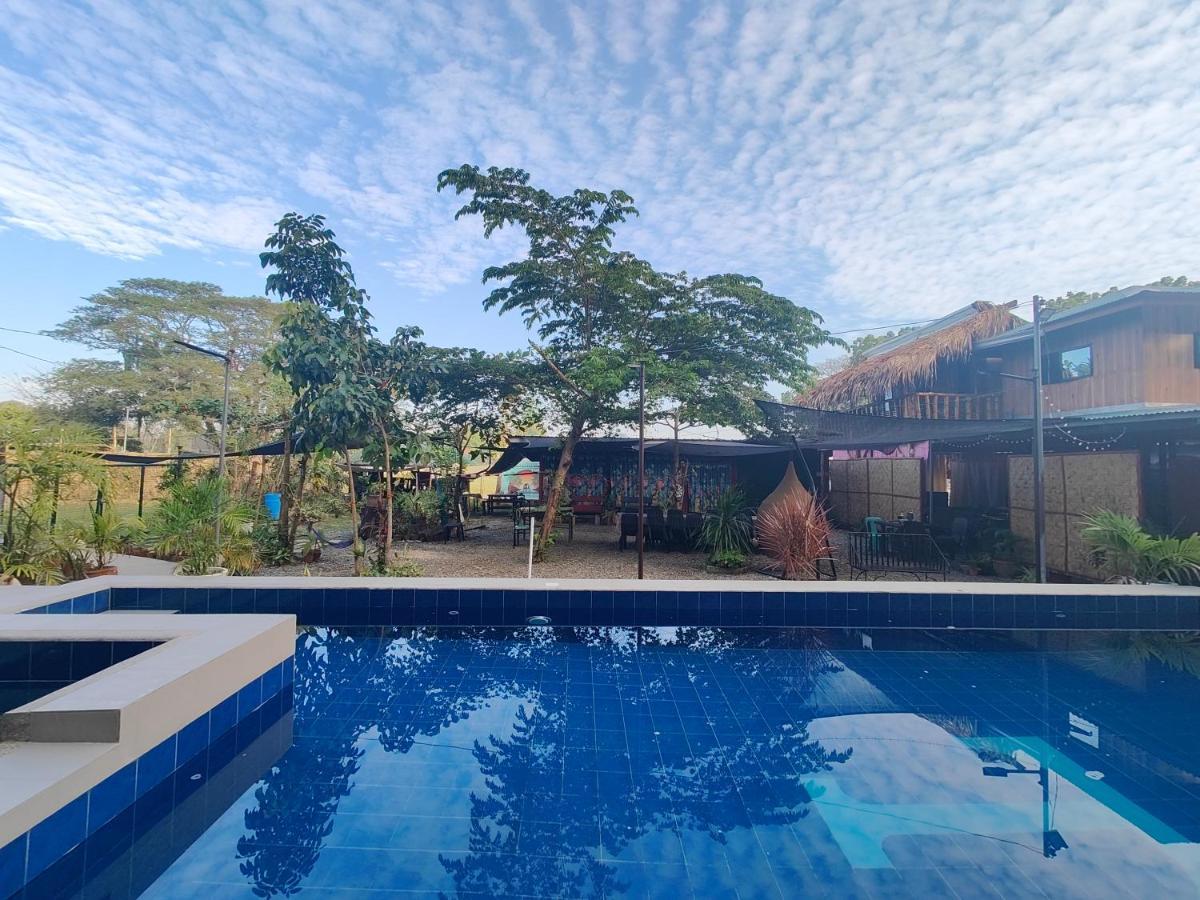 Bacnotan, La Union Private Resort - Teresa Kazza Resort Екстериор снимка